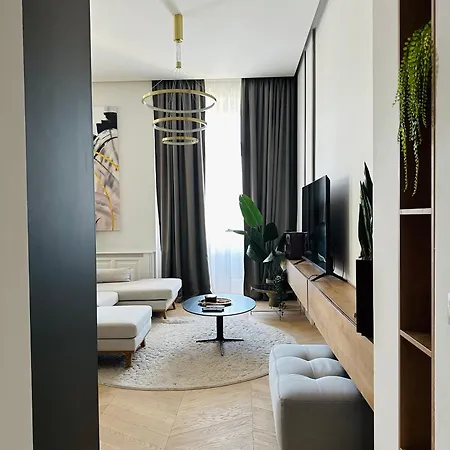 Deak Square, Luxury Anker Palace *
