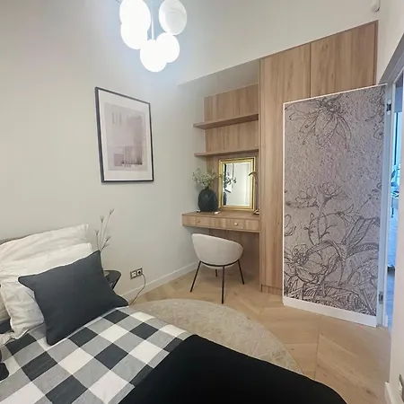 Deak Square, Luxury Anker Palace בודפשט