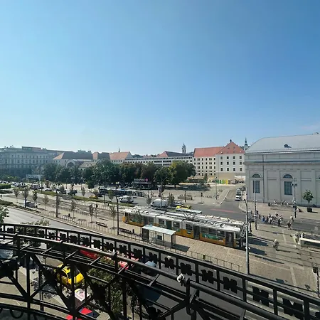Deak Square, Luxury Anker Palace * Budapeste